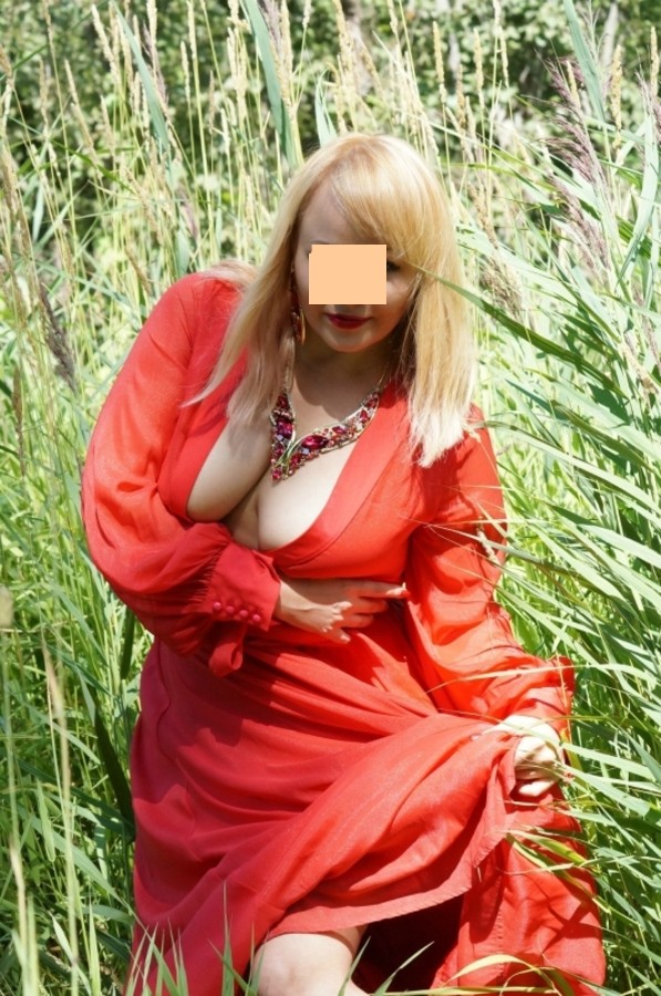 vollbusige-girls-escort-vienna